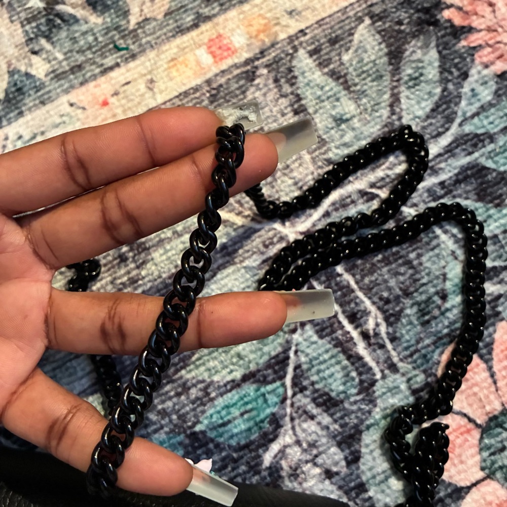 GUCCI GG Marmont Chain Wallet - Picture 14 of 16